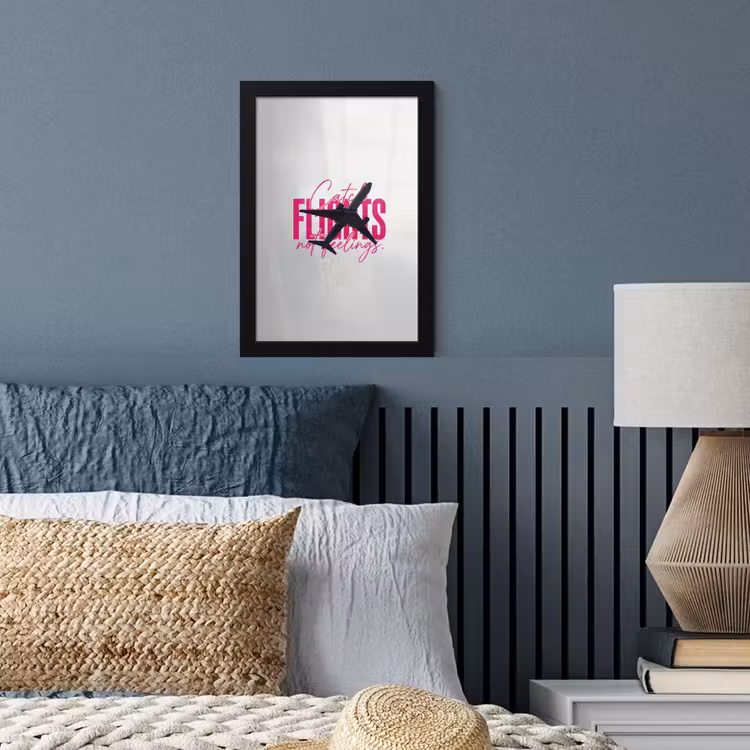 Catch flights not feelings - Vliegtuig - Roze fotolijst zwart zonder passe partout klein -sfeer3