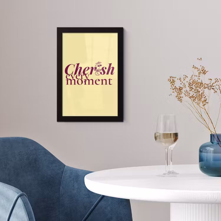 Cherish every moment - Cocktailglas - Geel fotolijst zwart zonder passe partout klein -sfeer4