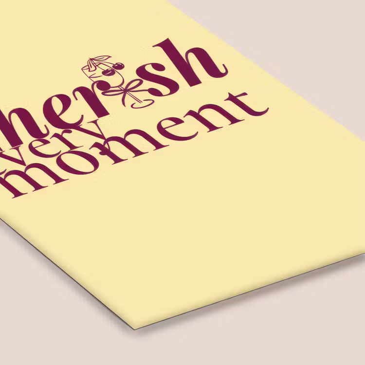 Cherish every moment - Cocktailglas - Geel fotolijst zwart zonder passe partout klein -zsfeer6