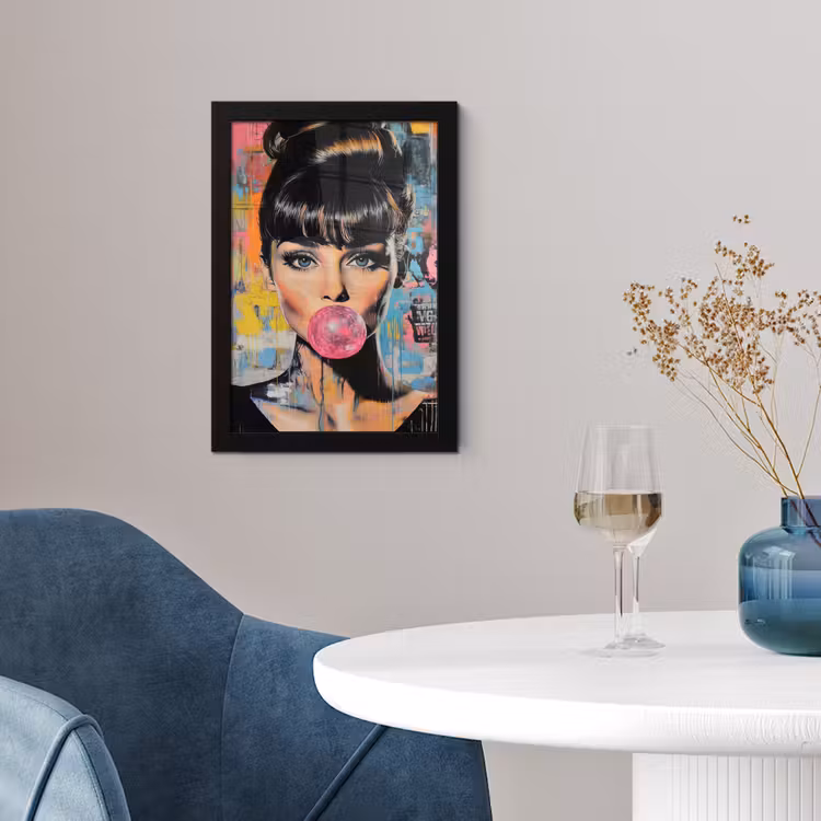 Kauwgom - Vrouw - Penseelstreken - Modern fotolijst zwart zonder passe partout klein -sfeer4