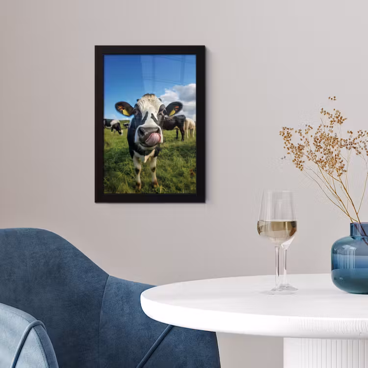 Koe - Tong - Weide fotolijst zwart zonder passe partout klein -sfeer4