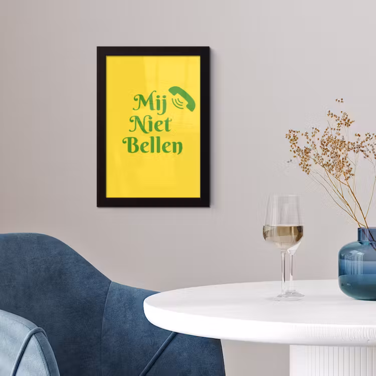 Mij niet bellen - Telefoon - Geel fotolijst zwart zonder passe partout klein -sfeer4