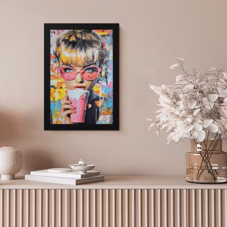 Expressief - Milkshake - Vrouw - Felle kleuren fotolijst zwart zonder passe partout klein -sfeer5