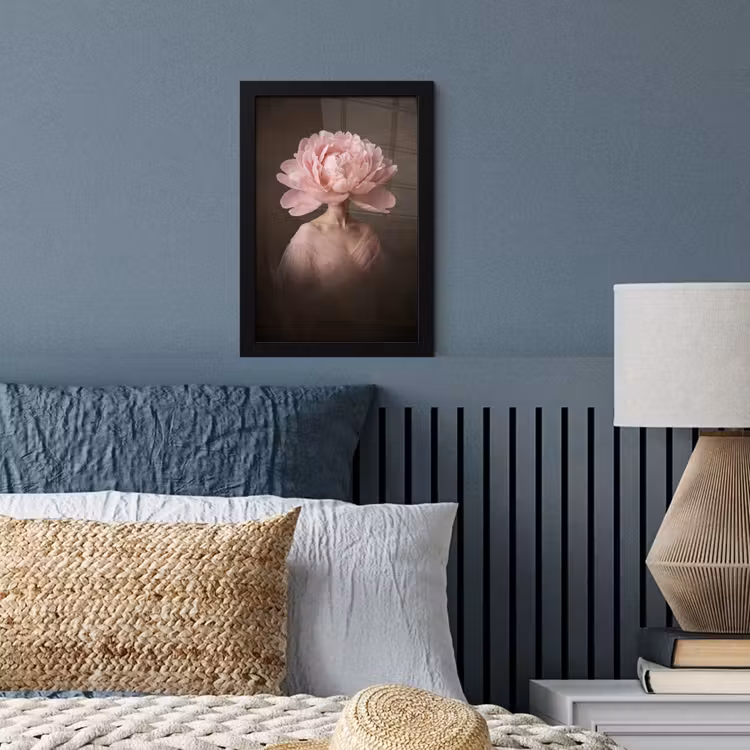 Gezicht - Roos - Roze fotolijst zwart zonder passe partout klein -sfeer3