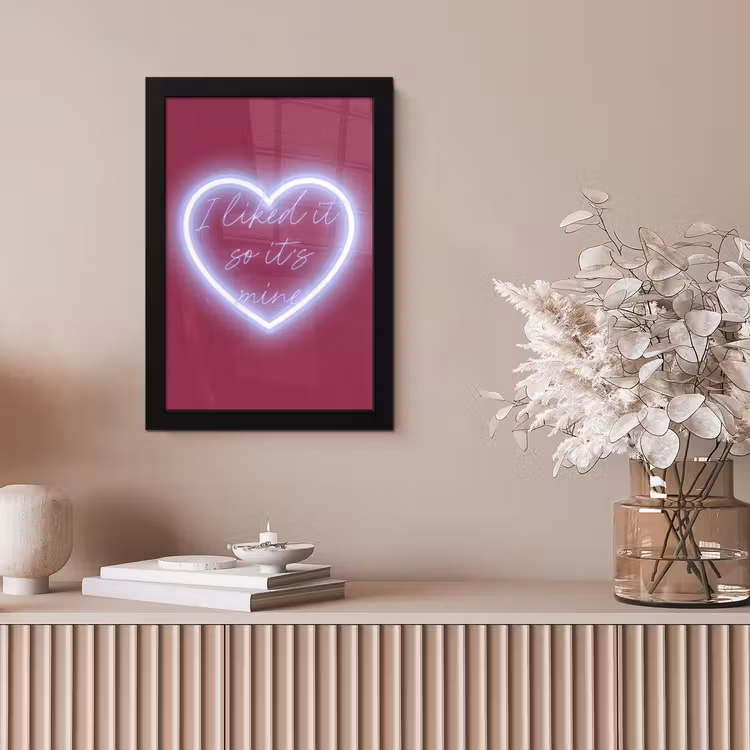 I liked it so it's mine - Neon hart - Roze fotolijst zwart zonder passe partout klein -sfeer5