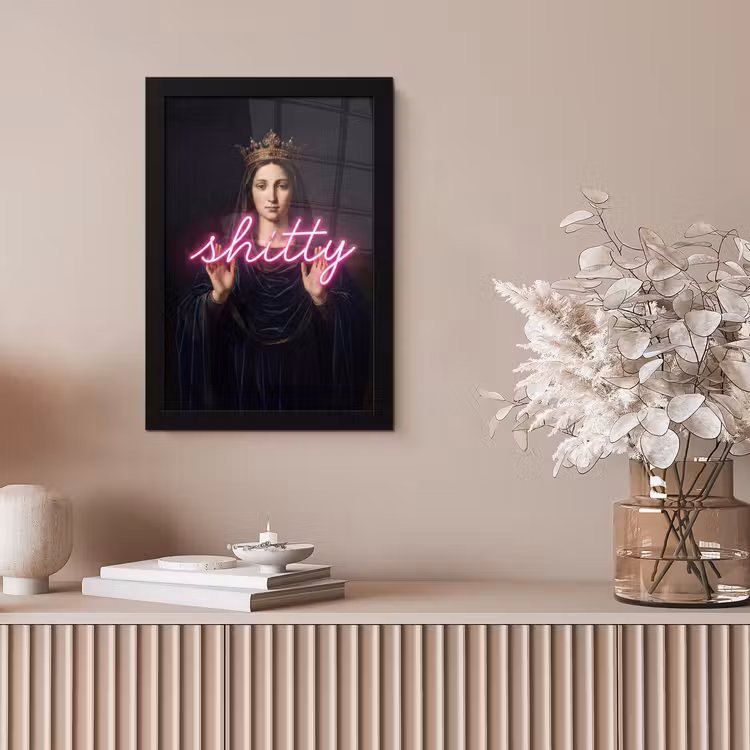 Ironisch - Tekst - Neon fotolijst zwart zonder passe partout klein -sfeer5