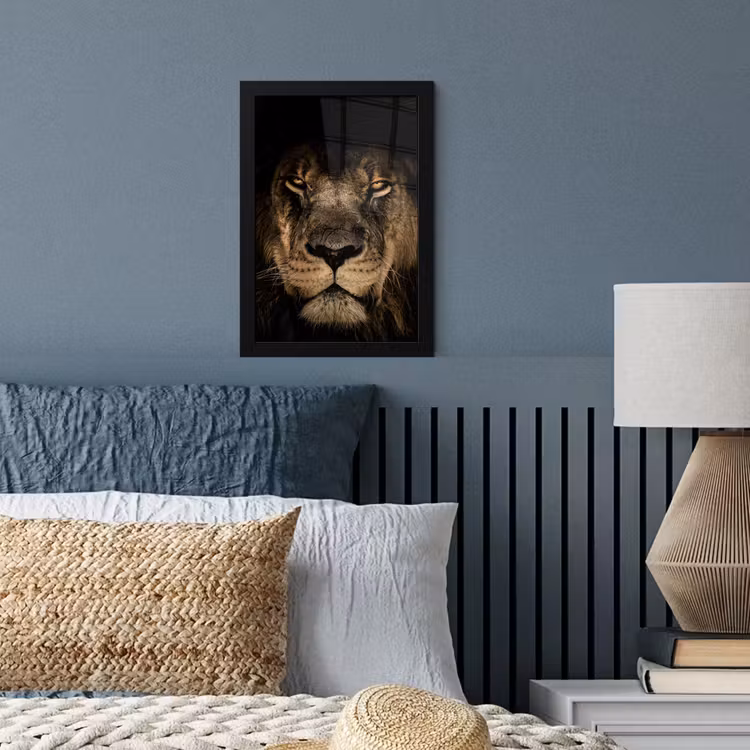 Leeuw - Dieren - Zwart - Portret fotolijst zwart zonder passe partout klein -sfeer3