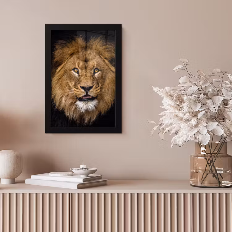 Leeuw - Portret - Zwart - Dieren fotolijst zwart zonder passe partout klein -sfeer5