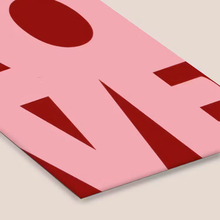 Love - Rood - Blokletters fotolijst zwart zonder passe partout klein -zsfeer6