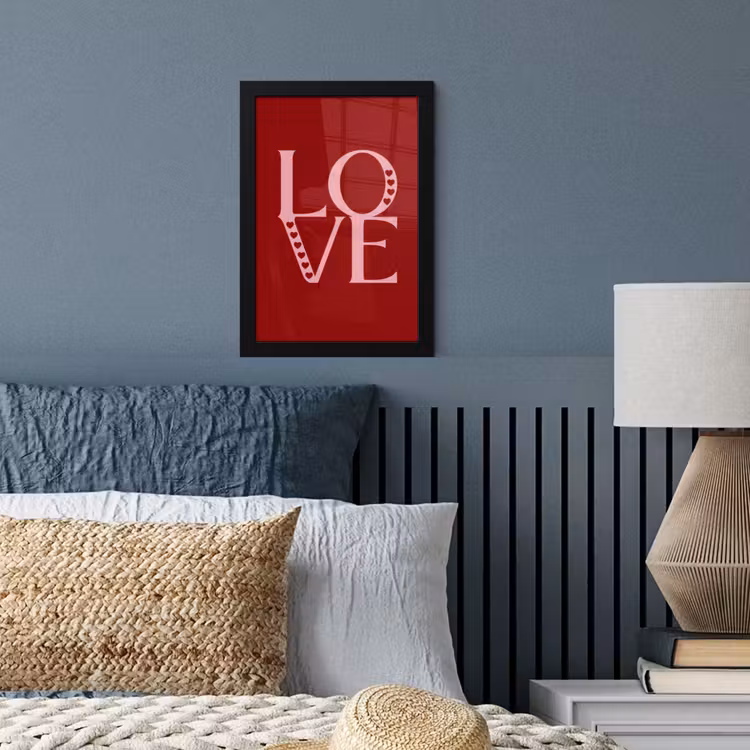 Love - Rood - Hatjes fotolijst zwart zonder passe partout klein -sfeer3