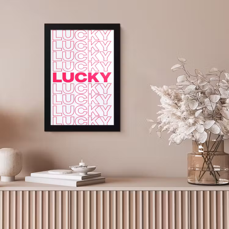 Lucky - Roze - Patroon fotolijst zwart zonder passe partout klein -sfeer5