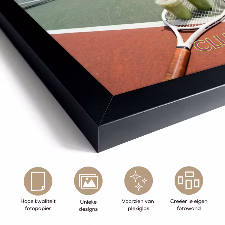 Matcha Club - Tennis - Matcha fotolijst zwart zonder passe partout klein -sfeer2