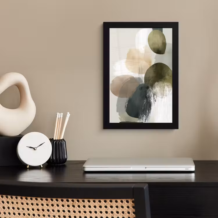 Minimalistisch - Cirkels - Penseelstreken - Beige fotolijst zwart zonder passe partout klein -sfeer1