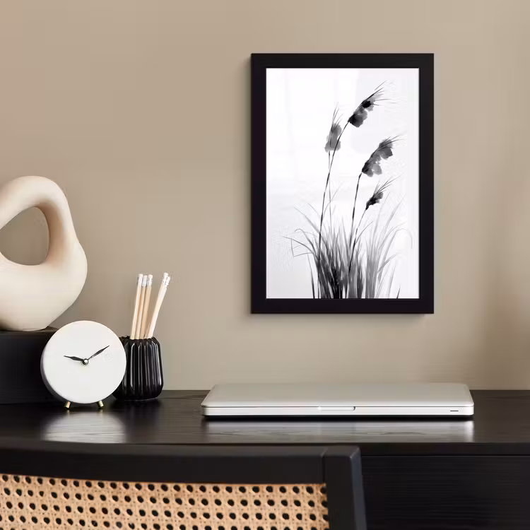 Minimalistisch - Stelen - Wit fotolijst zwart zonder passe partout klein -sfeer1