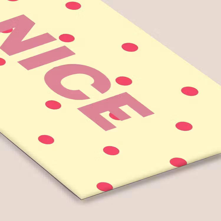 Nice - Stippen - Roze - Geel fotolijst zwart zonder passe partout klein -zsfeer6