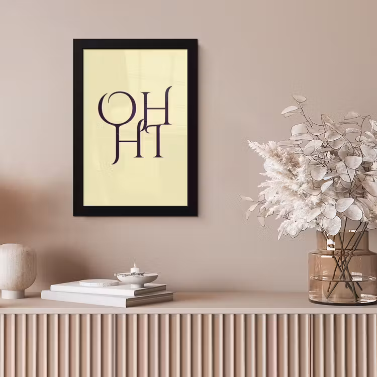 Oh hi - Geel - Monogram fotolijst zwart zonder passe partout klein -sfeer5