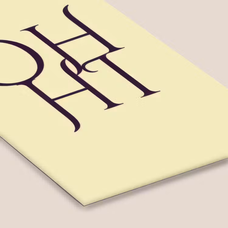 Oh hi - Geel - Monogram fotolijst zwart zonder passe partout klein -zsfeer6