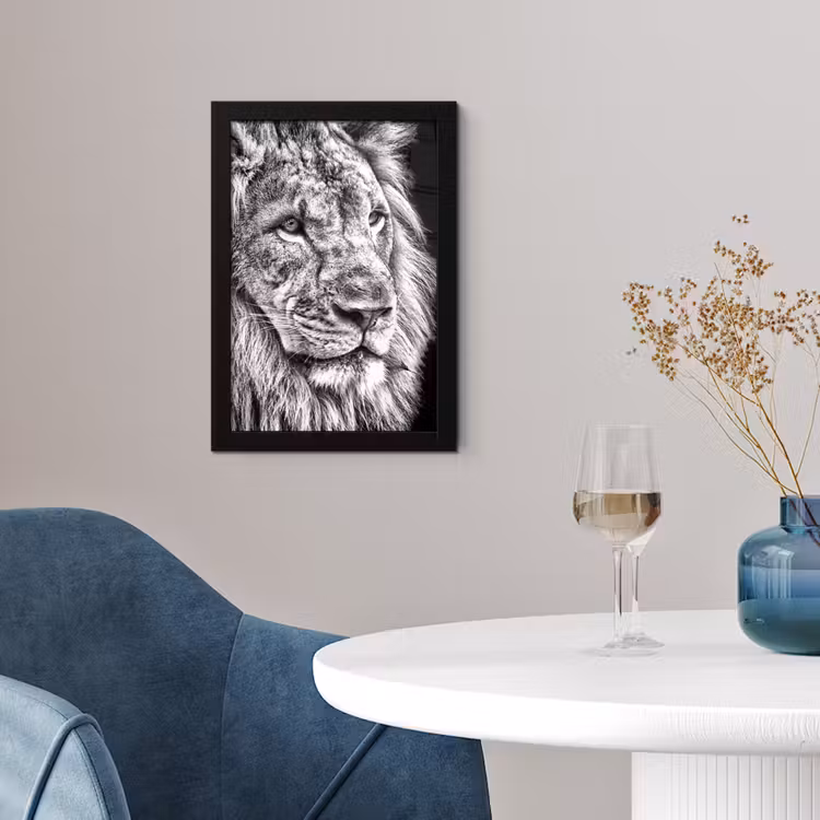 Portret - Leeuw - Zwart wit fotolijst zwart zonder passe partout klein -sfeer4