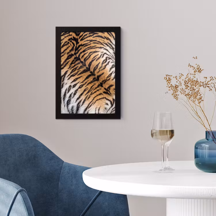 Realistisch - Tijgervacht - Zwart fotolijst zwart zonder passe partout klein -sfeer4