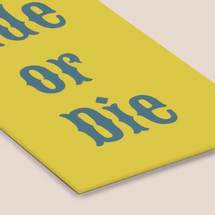 Ride or die - Geel - Blauw fotolijst zwart zonder passe partout klein -zsfeer6