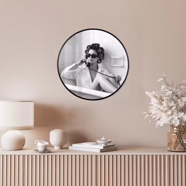 Bad - Vrouw - Zwart - Wit Fotolijst rond zonder passe partout klein -sfeer3