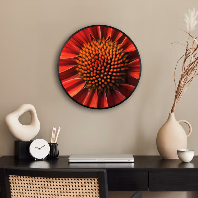 Close up - Bloem- Rood Fotolijst rond zonder passe partout klein -sfeer1