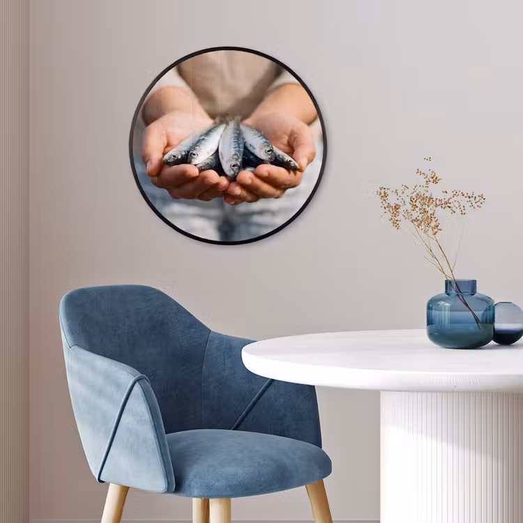 Photo Frame Round - Fish - Hands - Nature - Vis - Handen - Natuur Fotolijst rond zonder passe partout klein