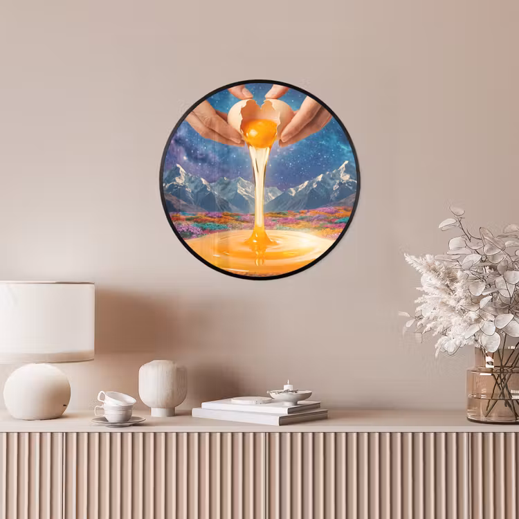 Photo Frame Round - Hands - Egg - Surrealism - Handen - Ei - Surrealisme Fotolijst rond zonder passe partout klein