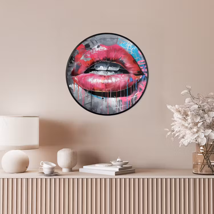Lippen - Felroze - Graffiti - Verfstrepen Fotolijst rond zonder passe partout klein -sfeer3