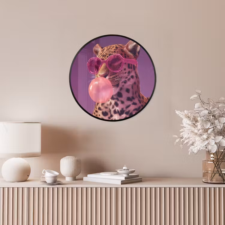 Panter - Zonnebril - Kauwgombel - Roze Fotolijst rond zonder passe partout klein -sfeer3