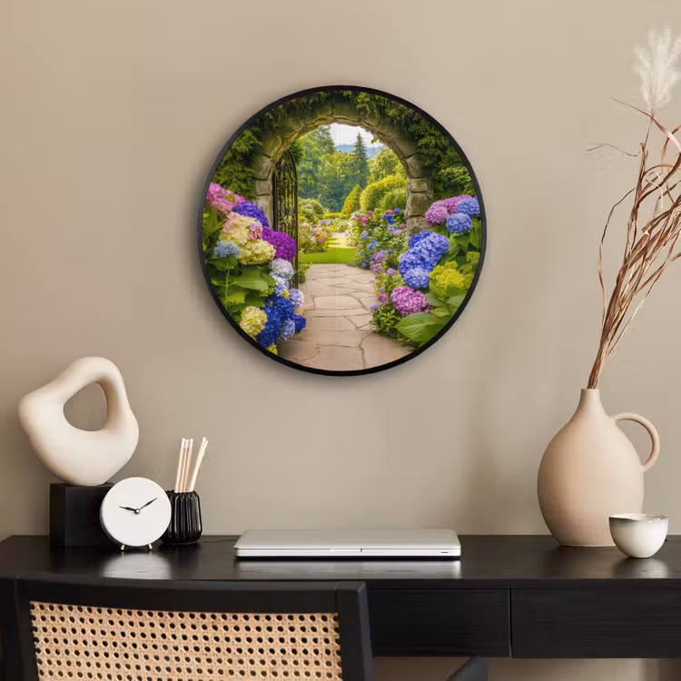 Doorkijk - Poort - Hortensia - Bloementuin Fotolijst rond zonder passe partout klein -sfeer1