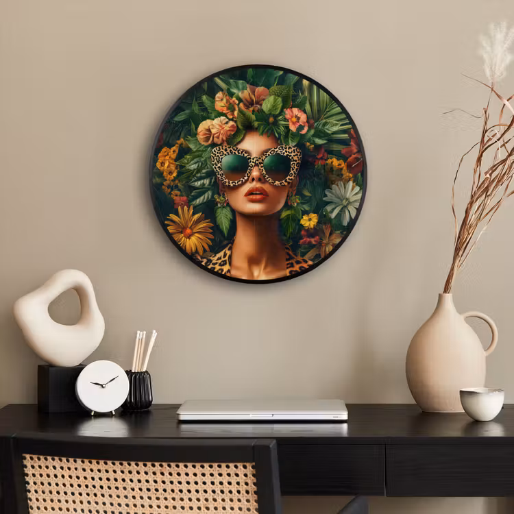 Vrouw - Panterprint - Jungle - Natuur - Luxe Fotolijst rond zonder passe partout klein -sfeer1
