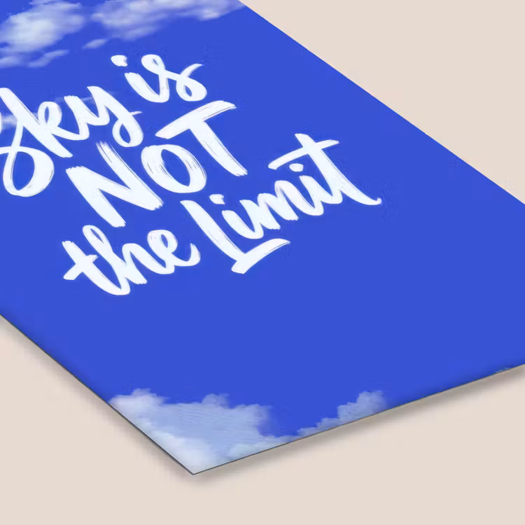 Sky is not the limit - Blauwe lucht - Wolken fotolijst zwart zonder passe partout klein -zsfeer6