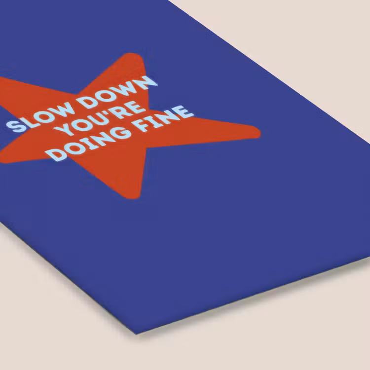 Slow down you're doing fine - Ster - Blauw fotolijst zwart zonder passe partout klein -zsfeer6
