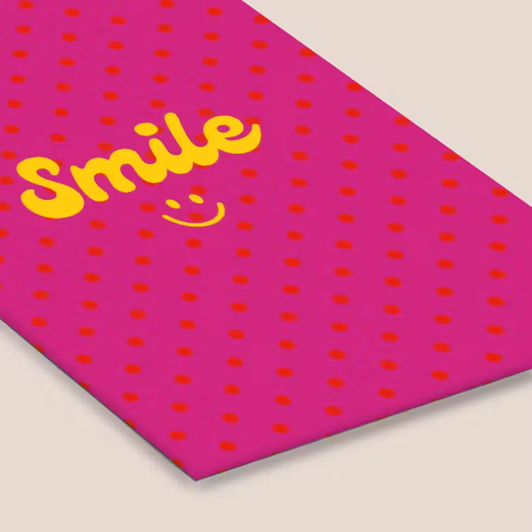 Smile - Stippen - Geel - Smiley - Roze fotolijst zwart zonder passe partout klein -zsfeer6
