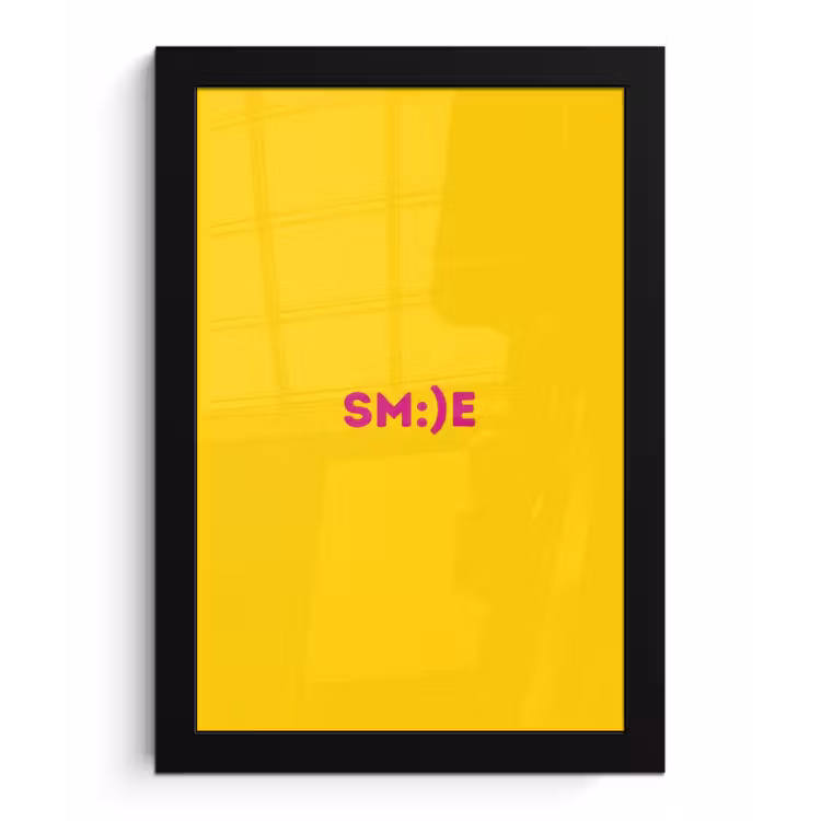 Smile - Roze - Geel fotolijst zwart zonder passe partout klein -3d