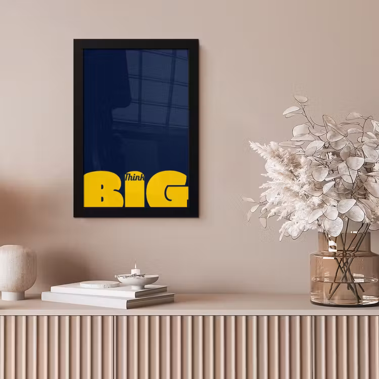Think big - Blauw - Geel fotolijst zwart zonder passe partout klein -sfeer5