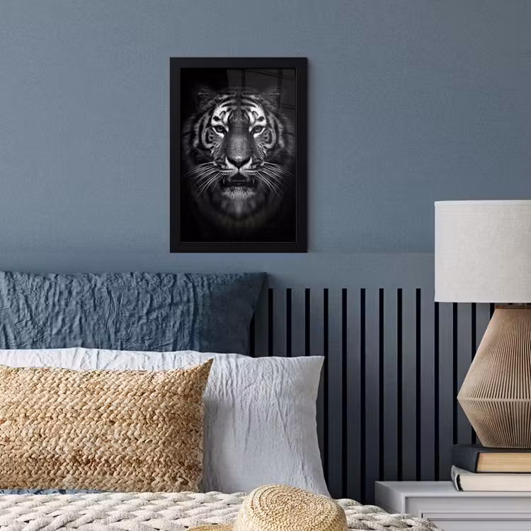Tijger - Dieren - Zwart - Wit - Portret - Wild fotolijst zwart zonder passe partout klein -sfeer3