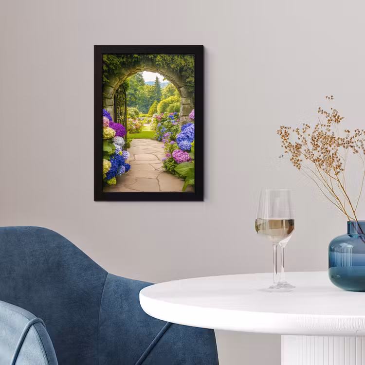 Doorkijk - Poort - Hortensia - Bloementuin fotolijst zwart zonder passe partout klein -sfeer4