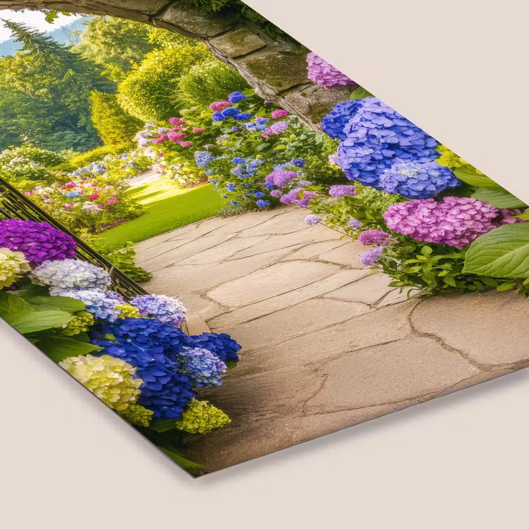 Doorkijk - Poort - Hortensia - Bloementuin fotolijst zwart zonder passe partout klein -zsfeer6