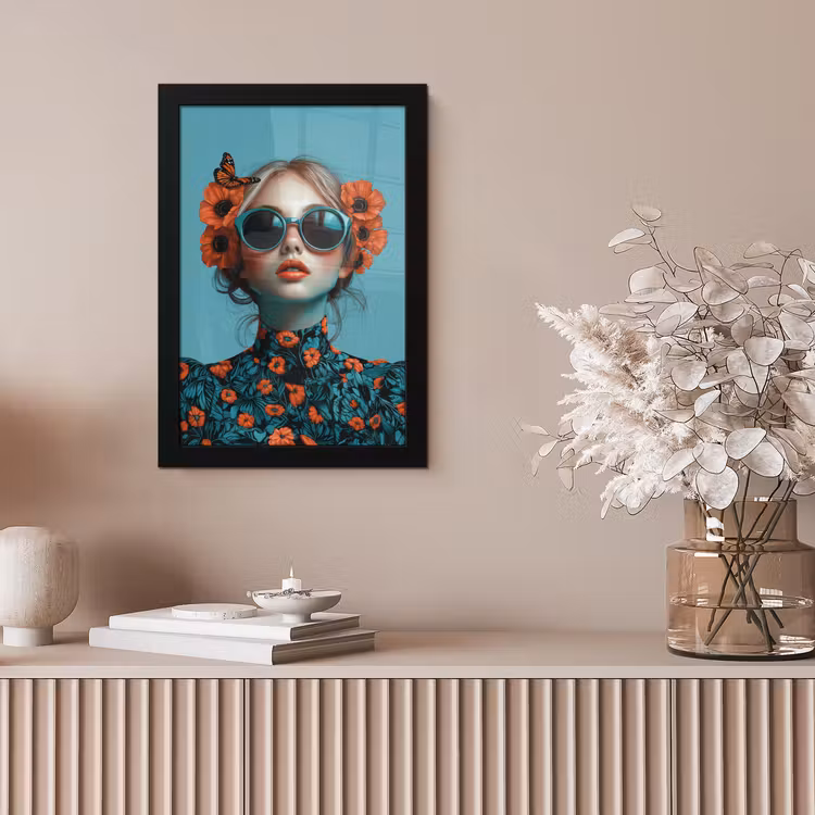 Vrouw - Blauw - Vlinder - Bloemen - Aesthetic fotolijst zwart zonder passe partout klein -sfeer5