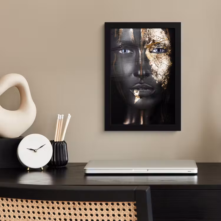 Vrouw - Bladgoud - Zwart - Goud - Luxe fotolijst zwart zonder passe partout klein -sfeer1