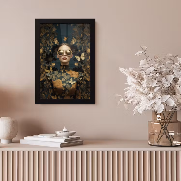 Vrouw - Bladeren - Goud - Vlinders fotolijst zwart zonder passe partout klein -sfeer5