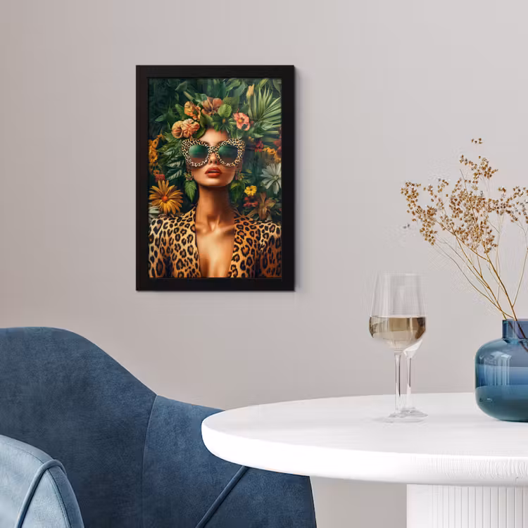 Vrouw - Panterprint - Jungle - Natuur - Luxe fotolijst zwart zonder passe partout klein -sfeer4