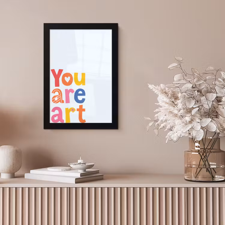 You are art - Kleurrijk - Grafisch fotolijst zwart zonder passe partout klein -sfeer5