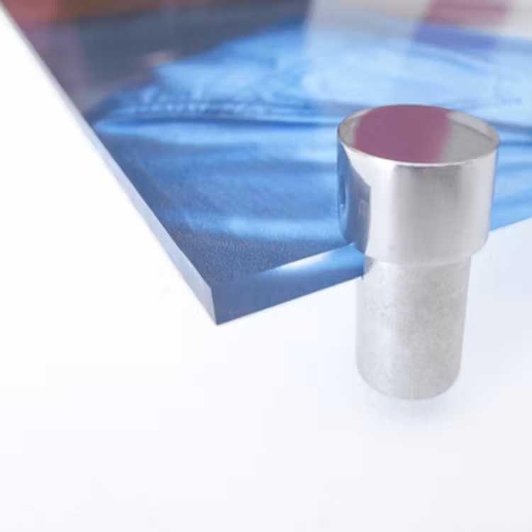 5-foto-op-glas-ophangsysteem-buiten.png