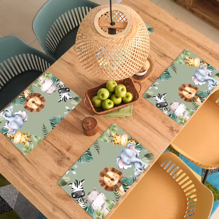 Dieren - Watercolor - Kind - Natuur Placemat vinyl groot -zzsfeer5_Kitchenyeah-website