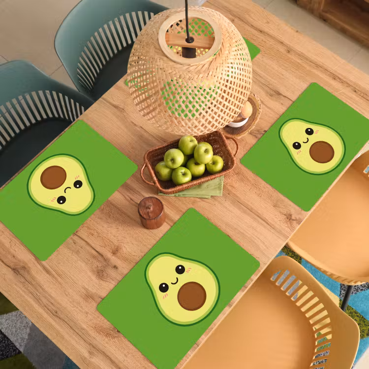 Avocado - Groen - Speels Placemat vinyl groot -zzsfeer5_Kitchenyeah-website
