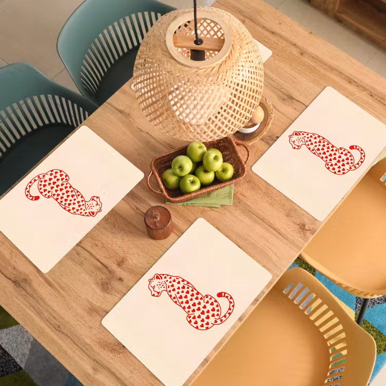 Kat - Harten - Dieren - Modern - Rood Placemat vinyl groot -zzsfeer5_Kitchenyeah-website