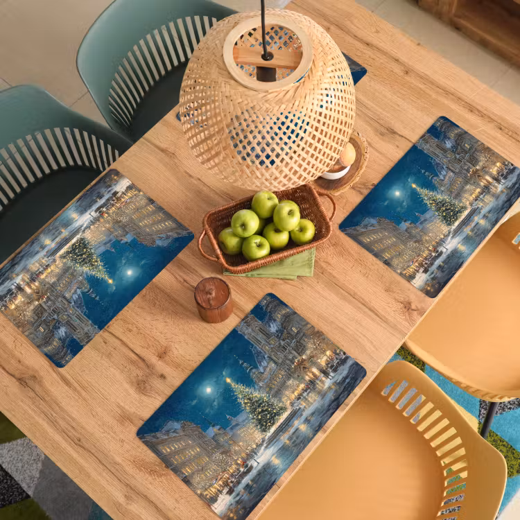 Kerstnacht - Stadsplein - Meerkleurig Placemat vinyl groot -zzsfeer5_Kitchenyeah-website